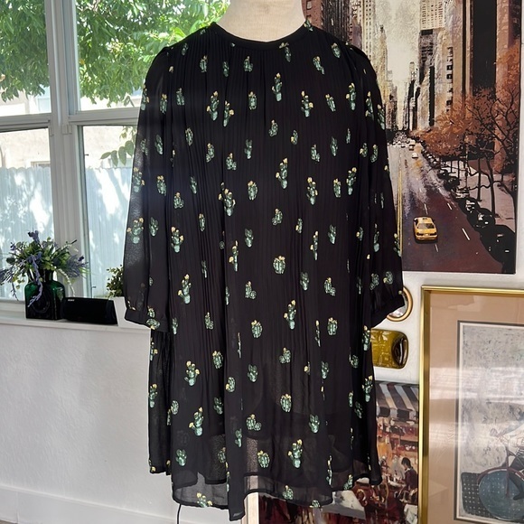 Cute Mini Cactus dress XS ZARA‎ - Picture 1 of 12